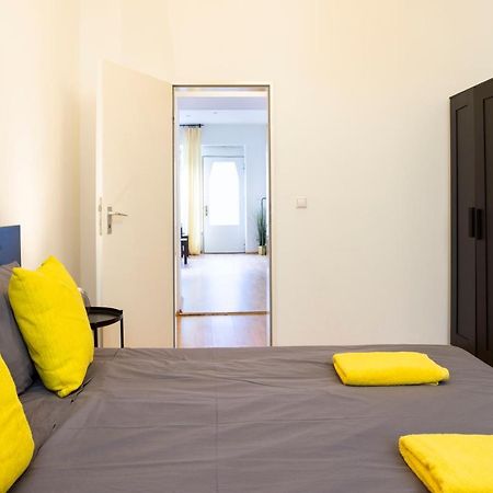Cosy 2 Bedroom Apartment For 8 In Berlin Neukolln المظهر الخارجي الصورة